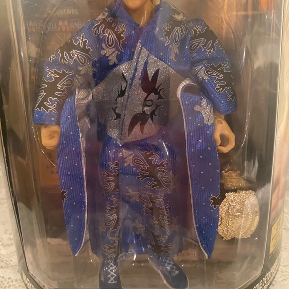 WWE Classic Superstars Ric Flair New Jakks 2005 Series 9 Blue Robe - Picture 4 of 11